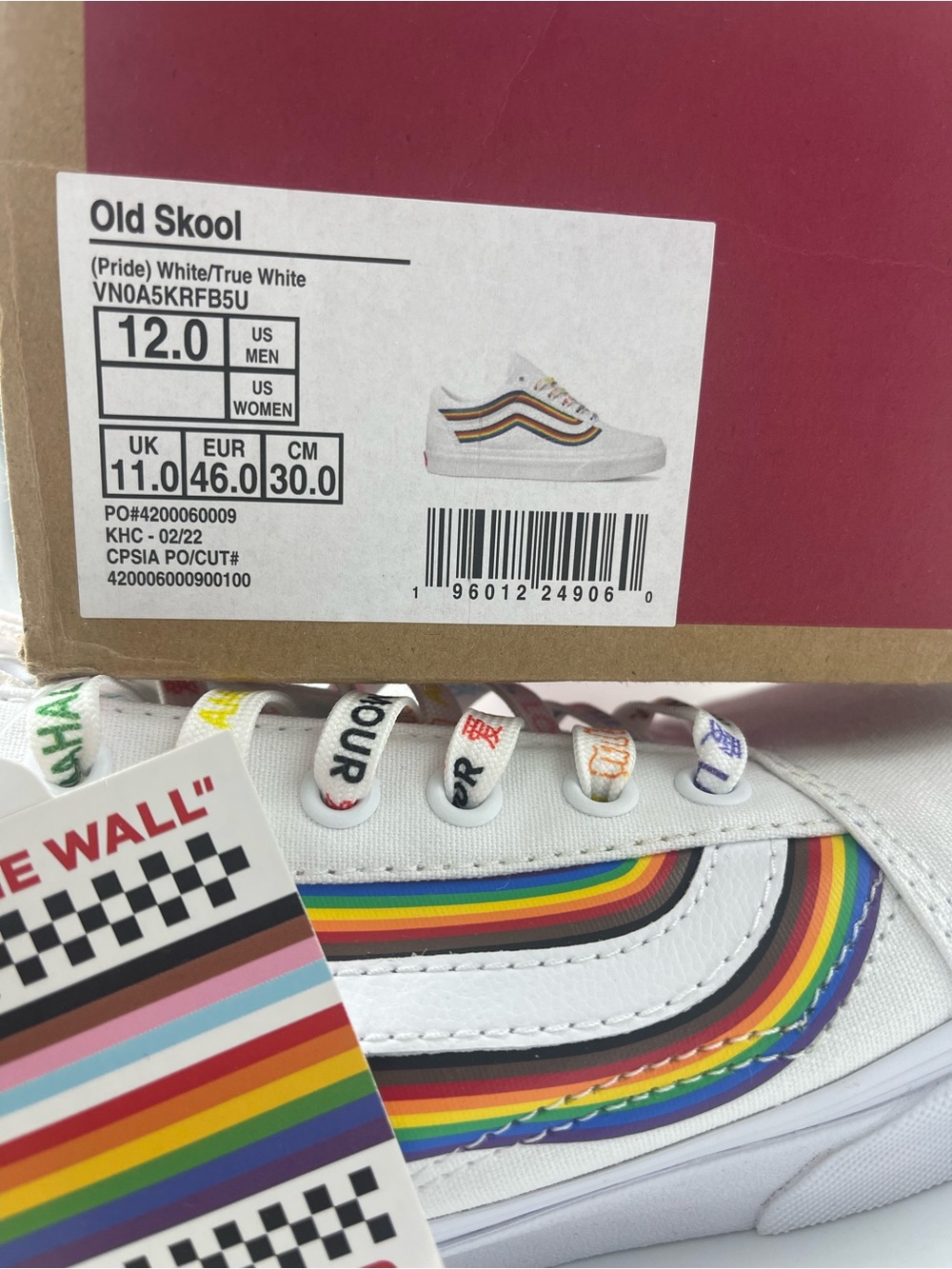 Vans Men’s 12 Old Skool (Pride) White/True White
VN0A5KRFB5U Sneakers - Picture 15 of 16